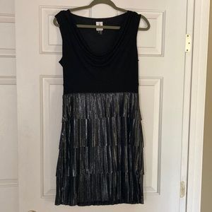 Perfect & fun cocktail dress. EUC.